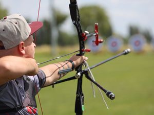 Recurve