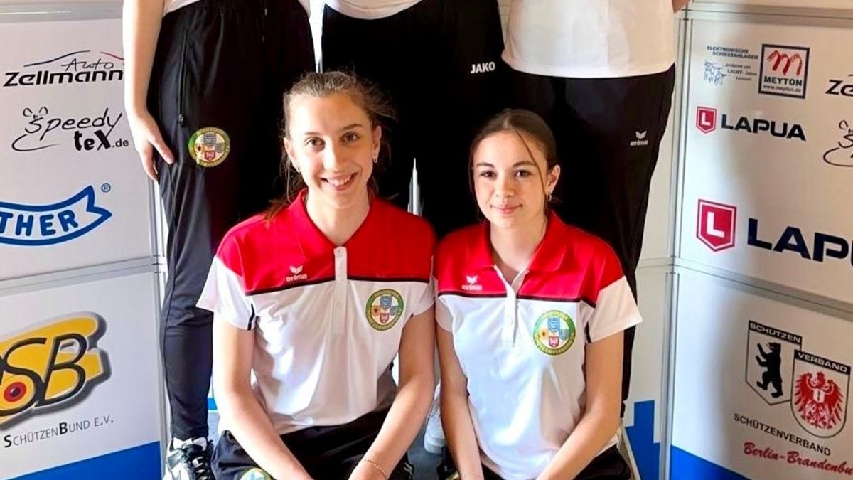 Die hessischen Teilnehmerinnen beim SK Junior Cup: (von links hinten) Lenja Möller, Antonia Ziegler, Enya Püschel; (vorne von links) Maja Ruppel und Mayra Püschel. (Foto: Bill Murray)