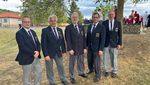 Die hessischen Teilnehmer bei der Vorderlader-WM 2026 in Eisenstadt: Thomas Klaner, Norbert Neumann, Günter Kunz und Reiner Holla sowie Walter Massing, der das Team als Betreuer unterstützte. (Foto: DSB)  