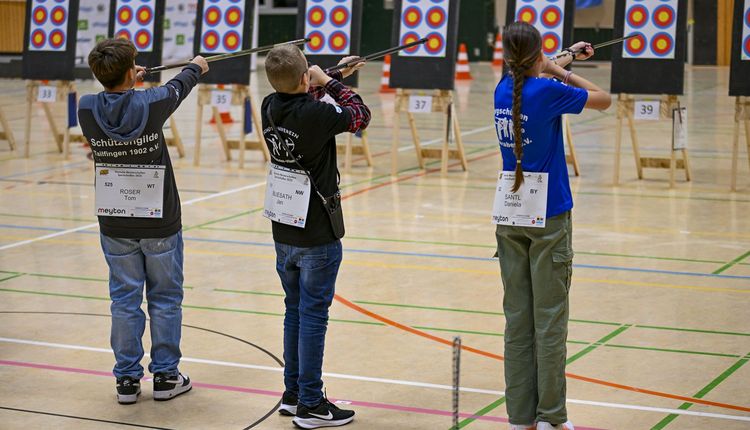 Vom 31. Oktober bis 2. November fanden im niedersächsischen Einbeck die ersten Deutschen Meisterschaften Blasrohrsport statt. (Foto: Eckhard Frerichs)