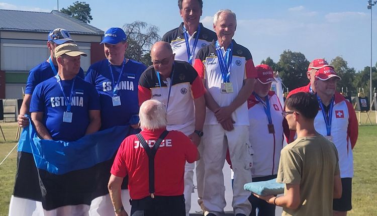 Weltmeistertitel für Bernhard Kreps mit dem deutschen Feldarmbrust-Team