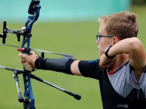 Recurve