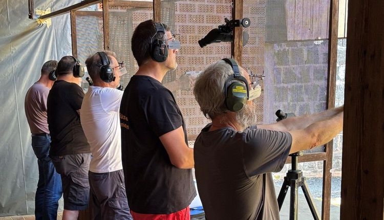 Großkaliber-Wettbewerbe in Marburg: Titel für Hacke und Trippel - Hessische Meisterschaften 2025