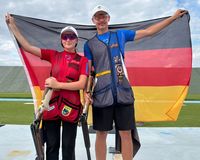 Mächtig stolz über den Europameistertitel Skeet Duet Junioren: Emilie Bunden und Vladislav Poddubskiy. (Foto: DSB)