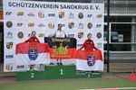 Siegerehrung Schülerinnen mit Sophie Wink auf 2 und Beeke Lingner auf 3. (Foto: privat)