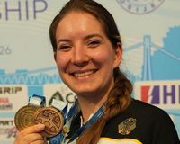 Gold im Einzel und Bronze im Team - Doreen Vennekamp strahlt über ihre tolle EM-Ausbeute in Osijek. (Foto: DSB)