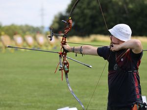 Recurve